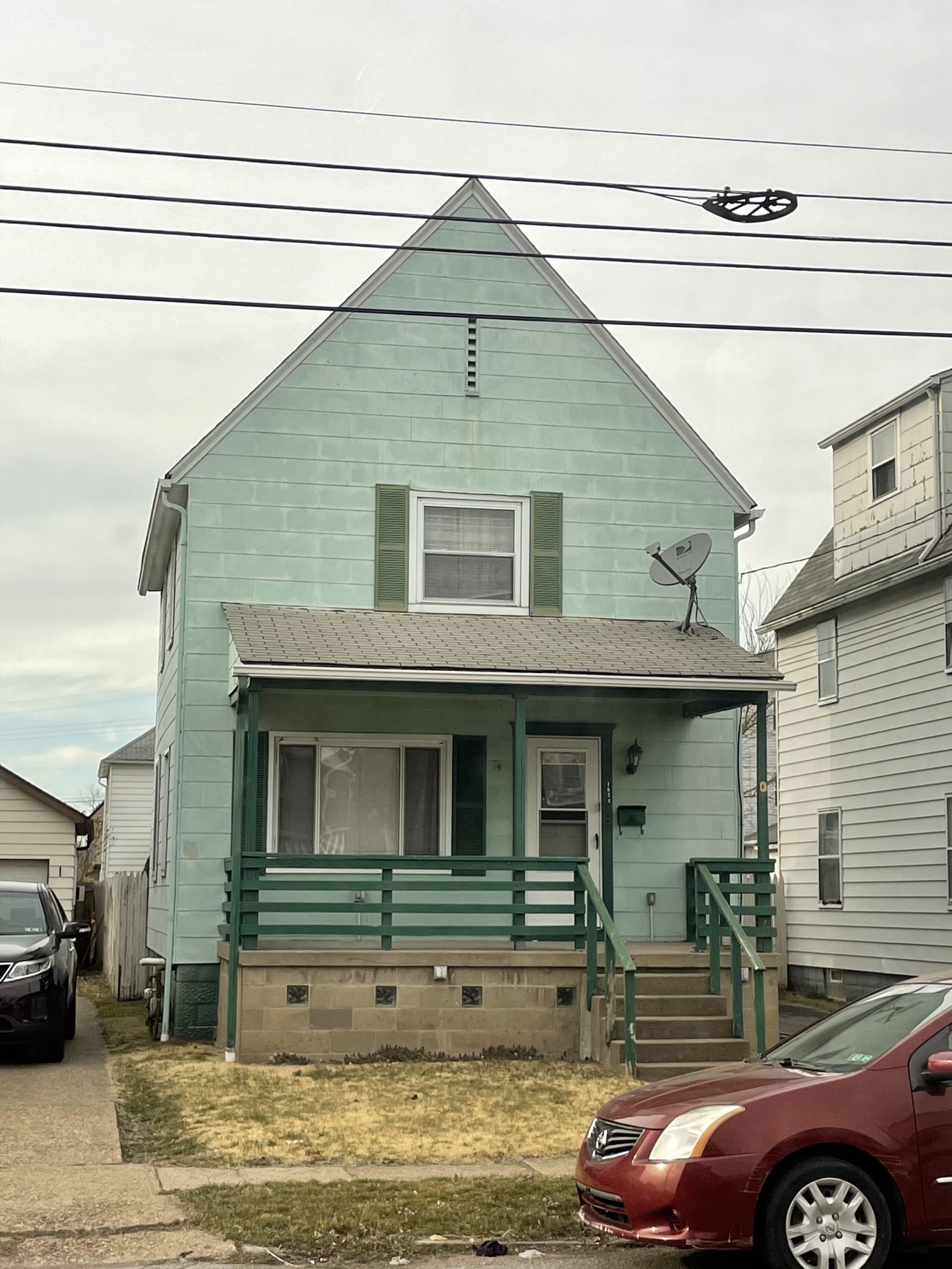 Home exterior before remodeling